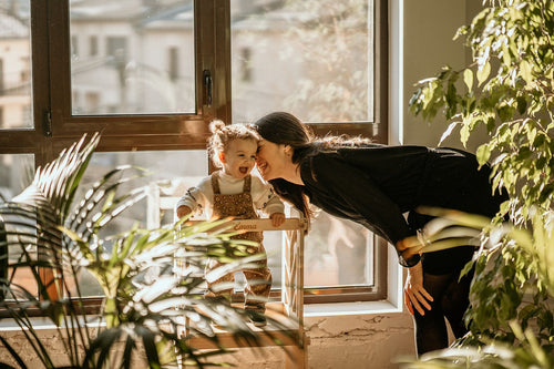 Wie man ein Holzdeck pflegt